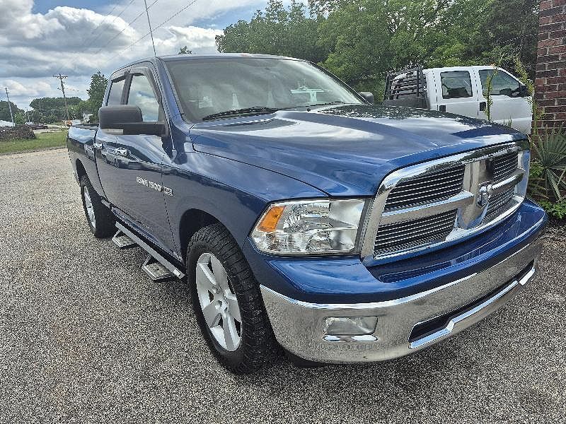 2011 DODGE Ram
