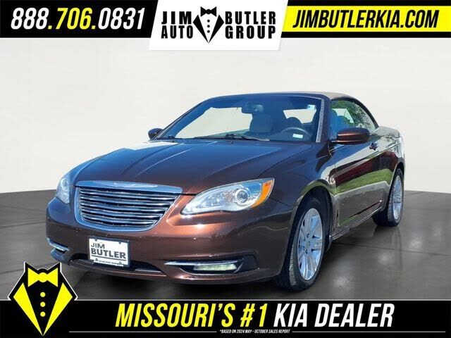 2013 CHRYSLER 200
