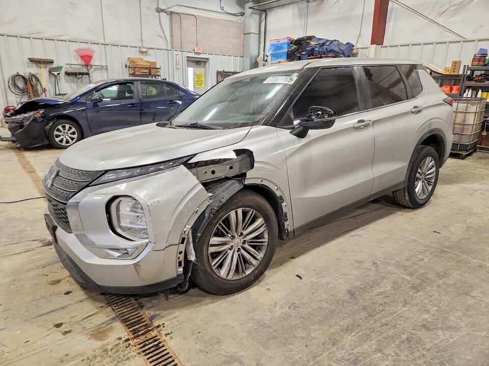 2022 MITSUBISHI Outlander
