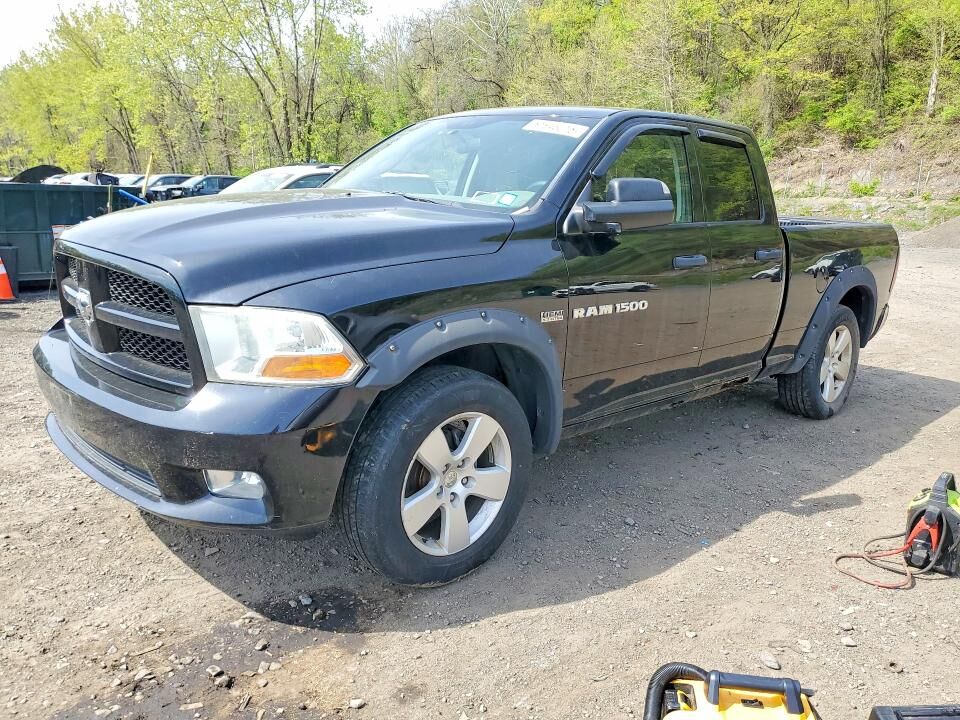 2012 DODGE Ram