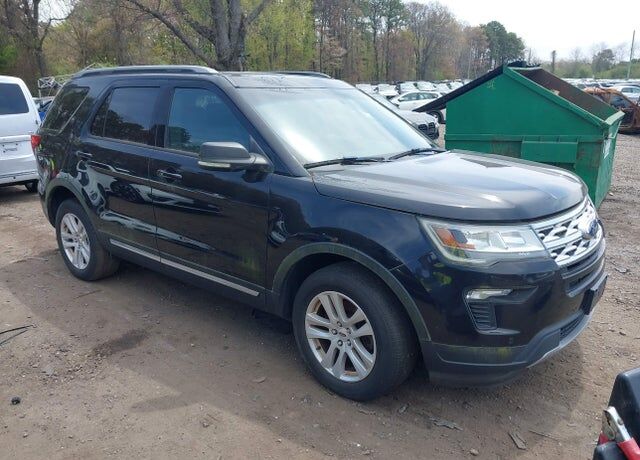 2019 FORD Explorer