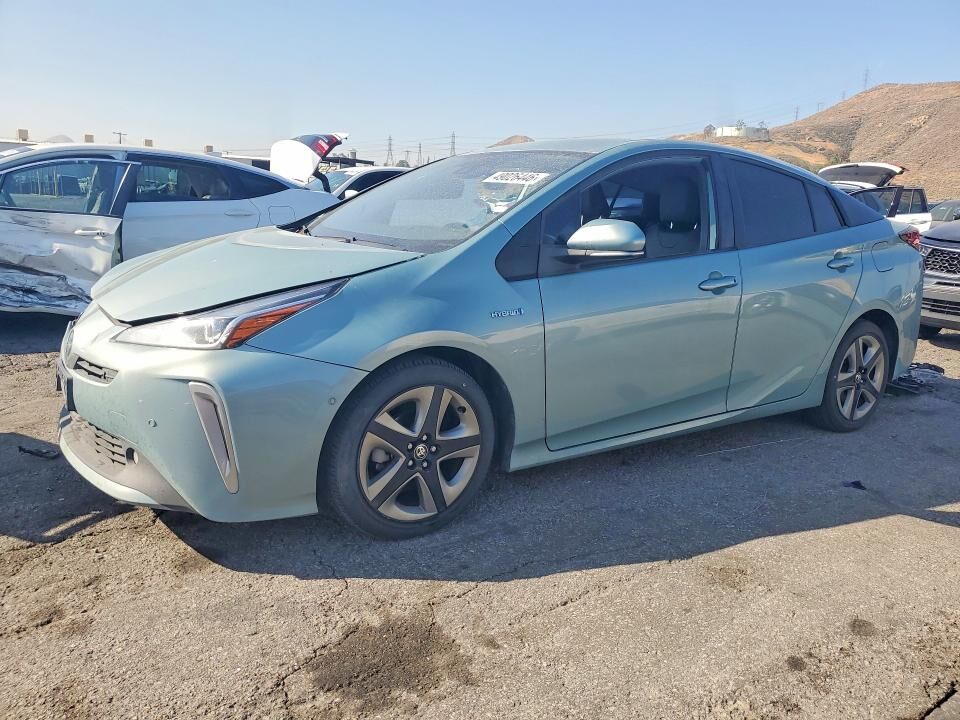 2022 TOYOTA PRIUS