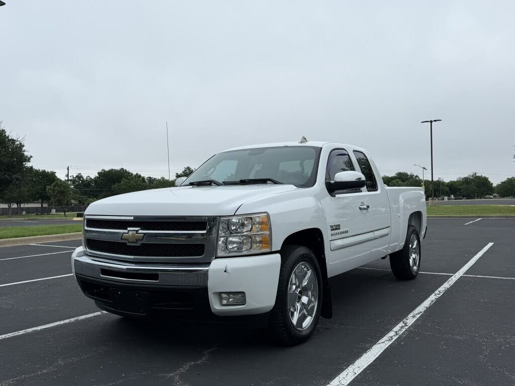 2011 CHEVROLET Silverado