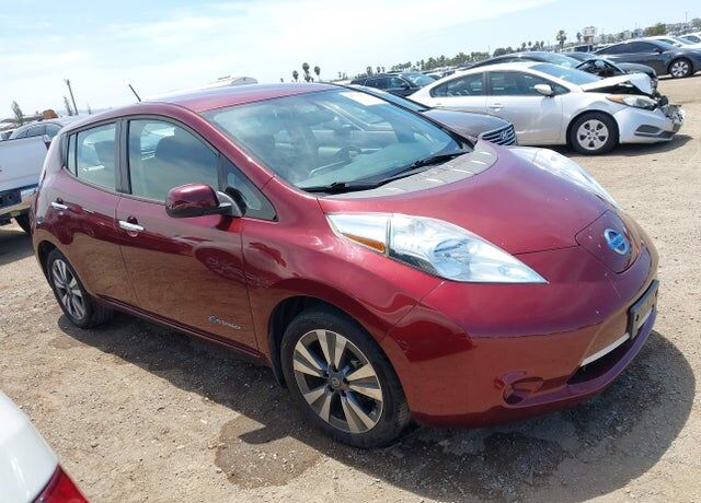 2016 NISSAN Leaf