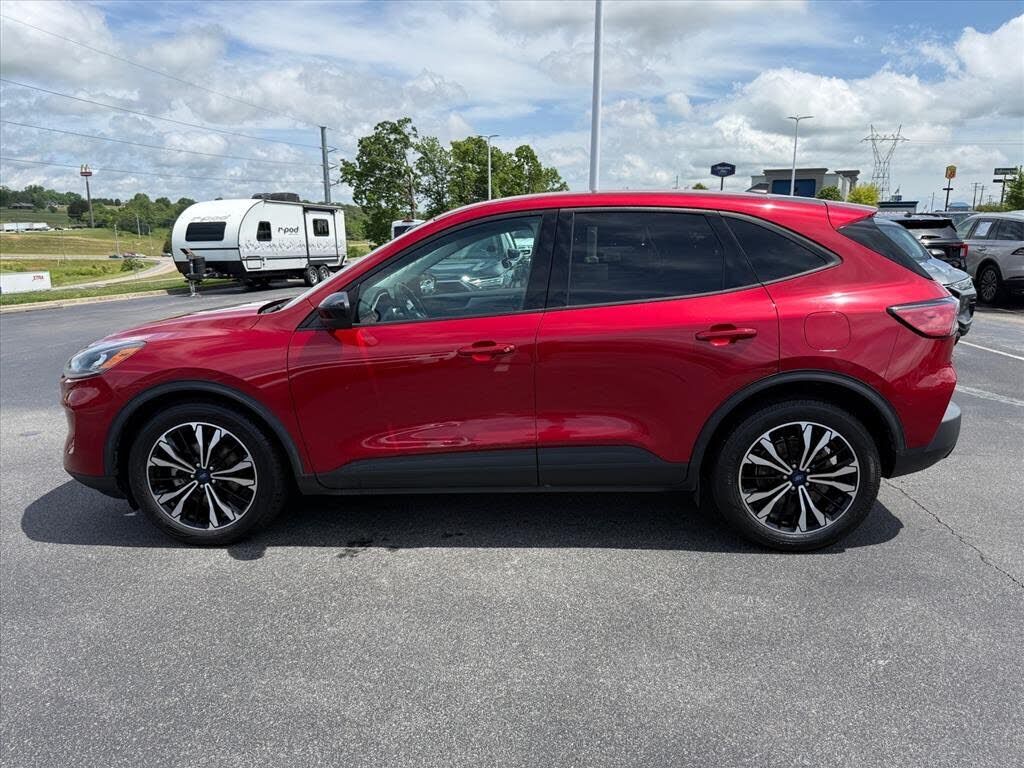 2022 FORD Escape