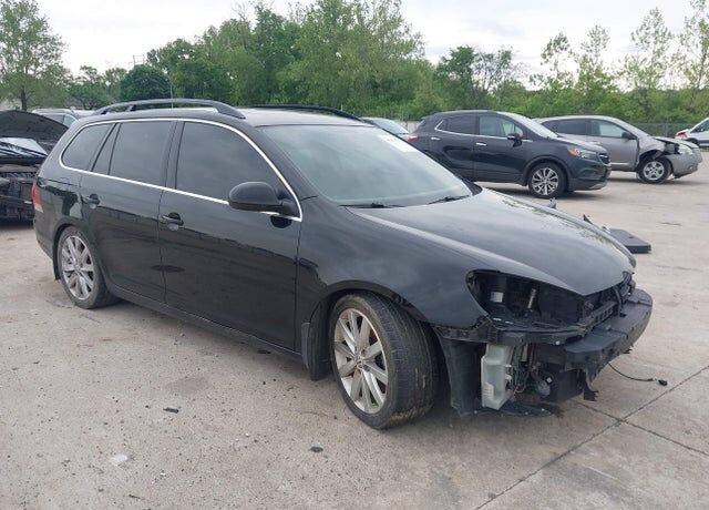 2012 VOLKSWAGEN Jetta SportWagen
