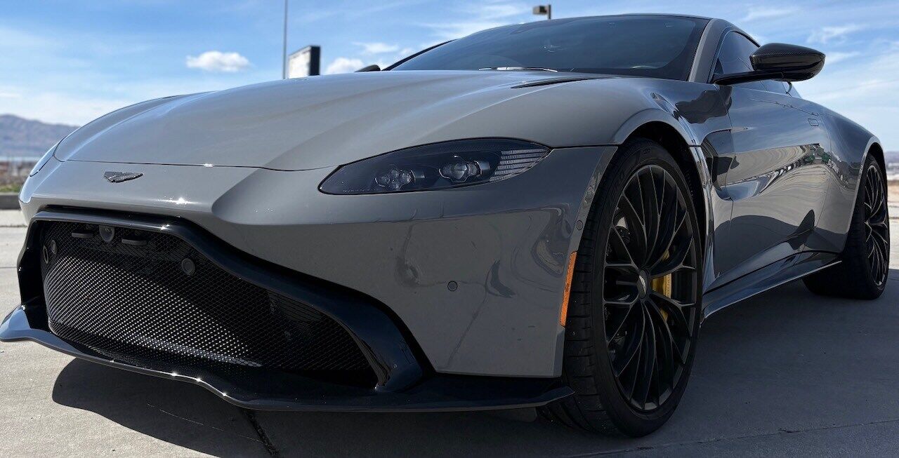 2023 ASTON MARTIN Vantage
