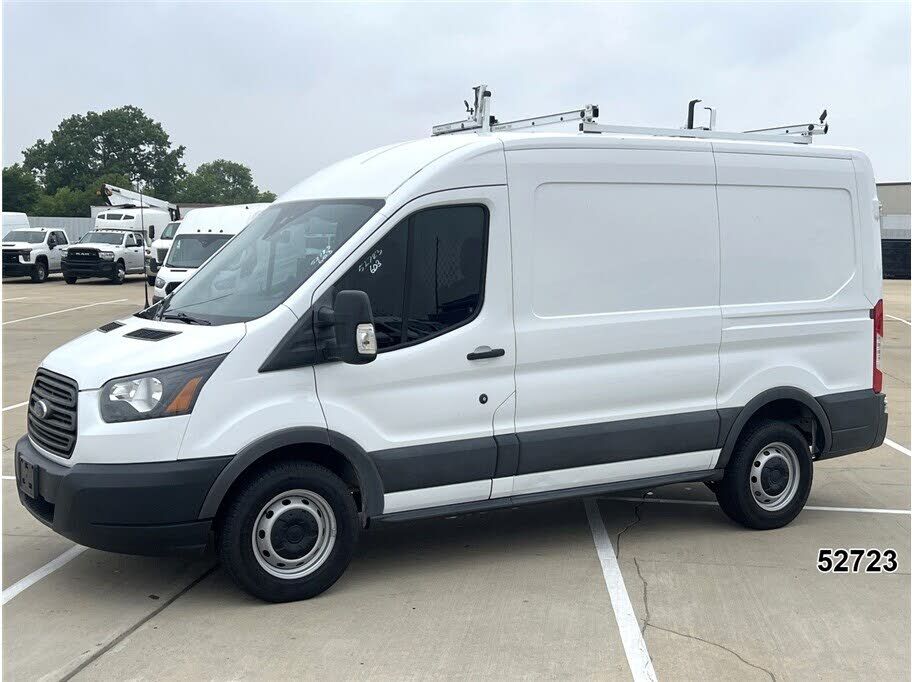 2017 FORD Transit