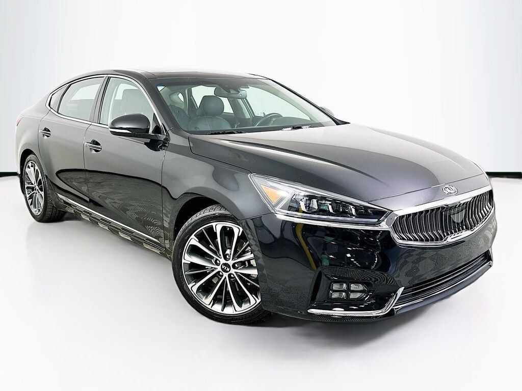 2018 KIA Cadenza