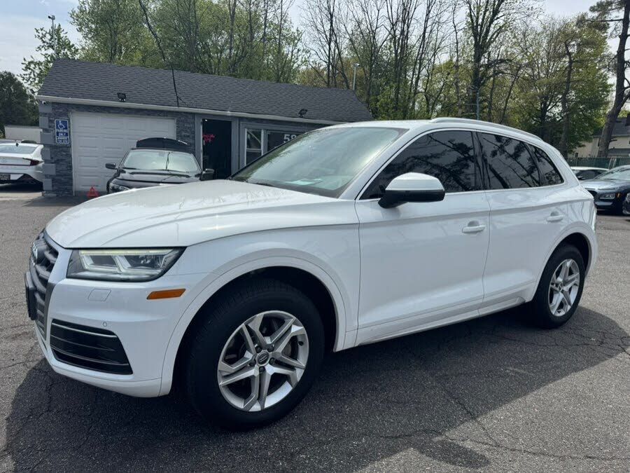 2018 AUDI Q5