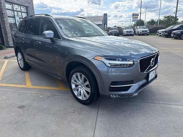 2018 VOLVO XC90
