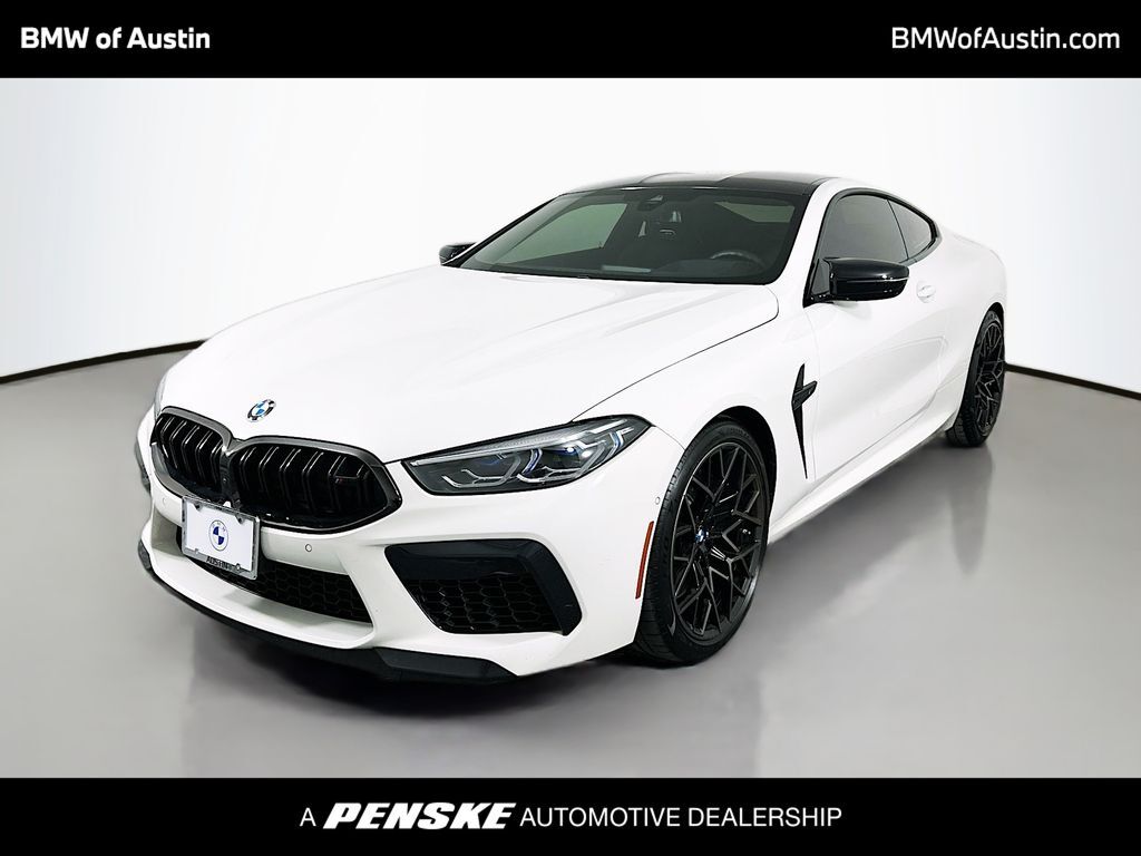 2022 BMW M8