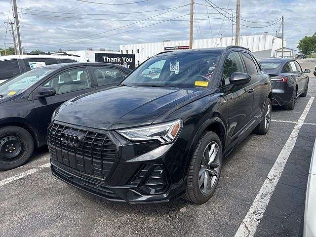 2023 AUDI Q3