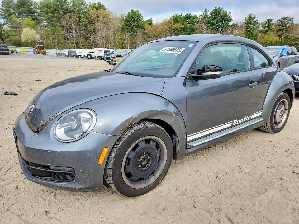 2012 VOLKSWAGEN Beetle