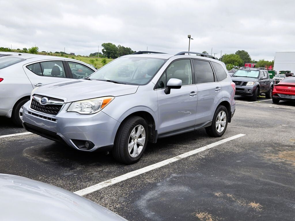 2016 SUBARU Forester