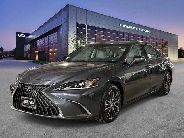 2025 LEXUS ES