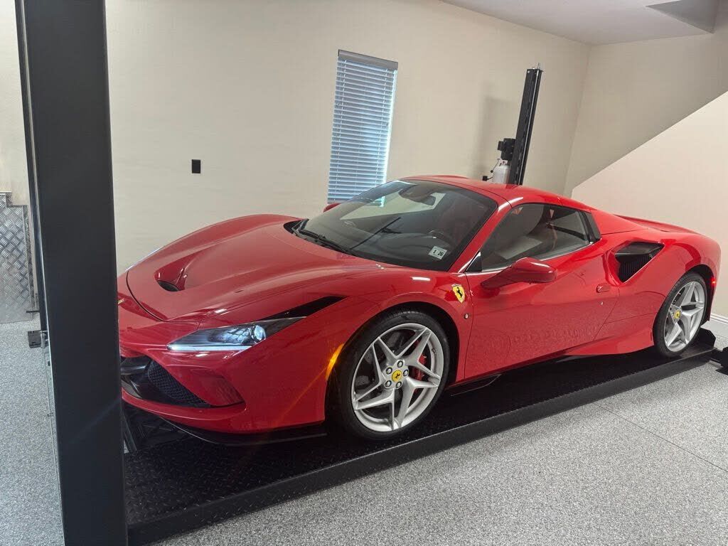 2021 FERRARI F8 Spider