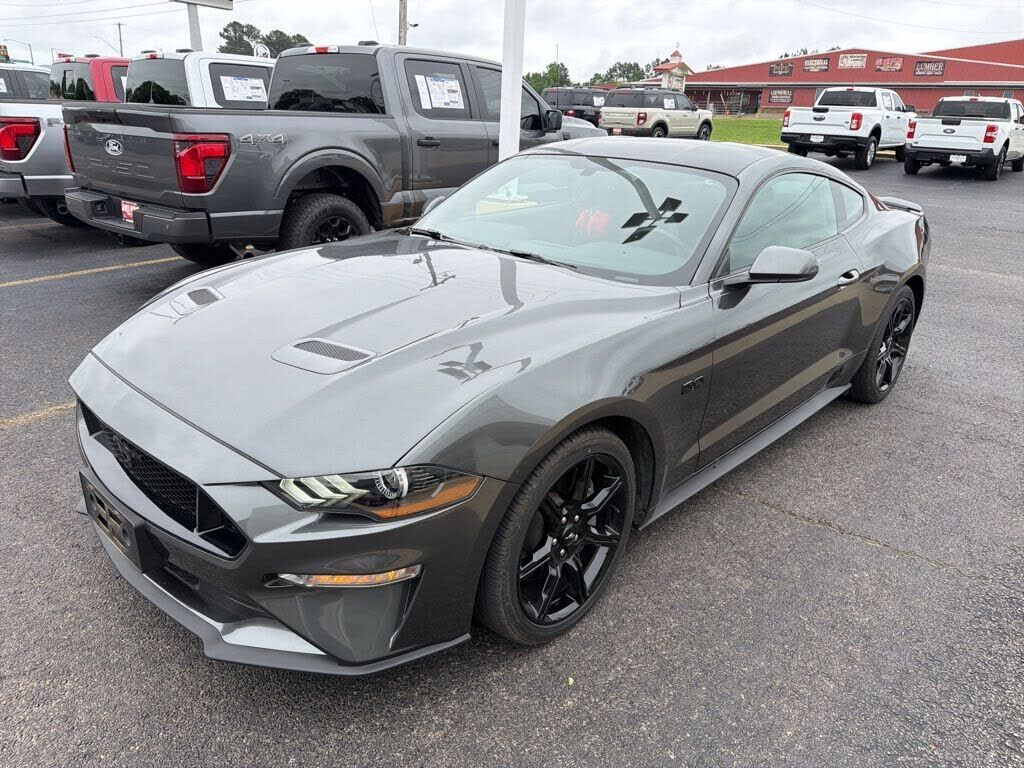 2020 FORD Mustang