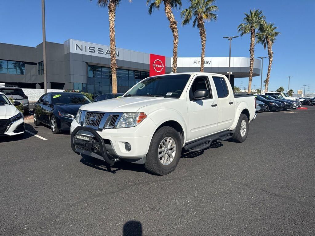 2017 NISSAN Frontier