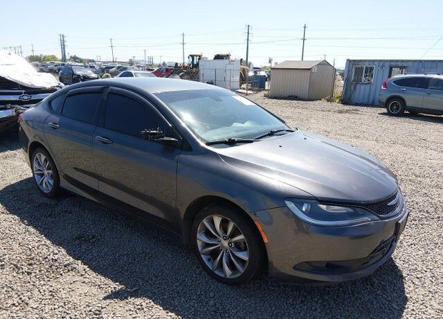 2016 CHRYSLER 200