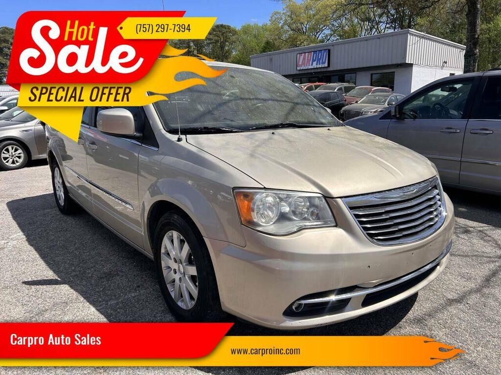 2014 Chrysler Town and Country