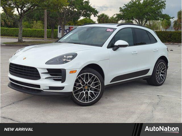 2020 PORSCHE Macan
