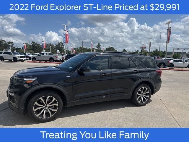 2022 FORD Explorer