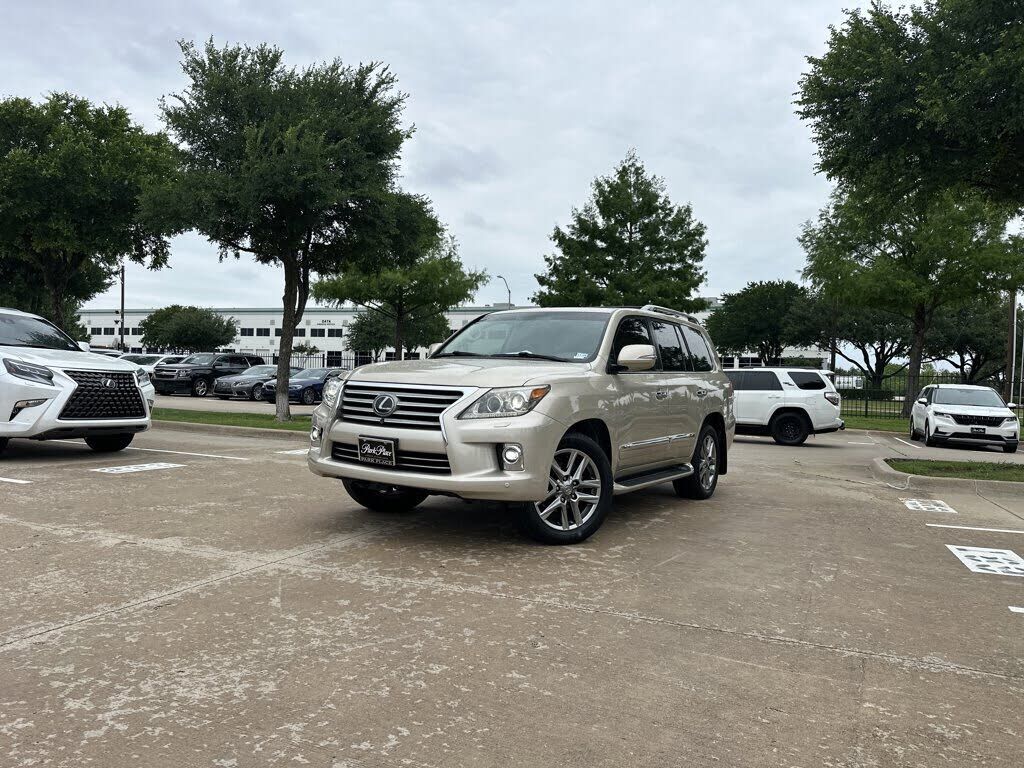 2014 LEXUS LX