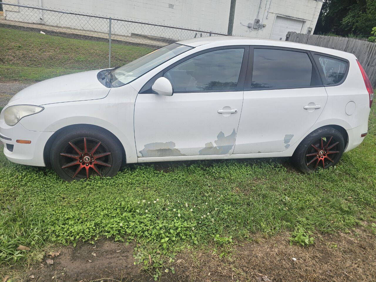 2012 HYUNDAI Elantra