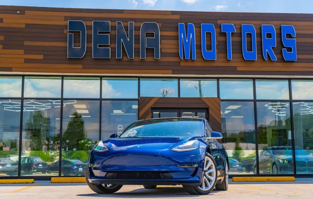 2018 TESLA Model 3