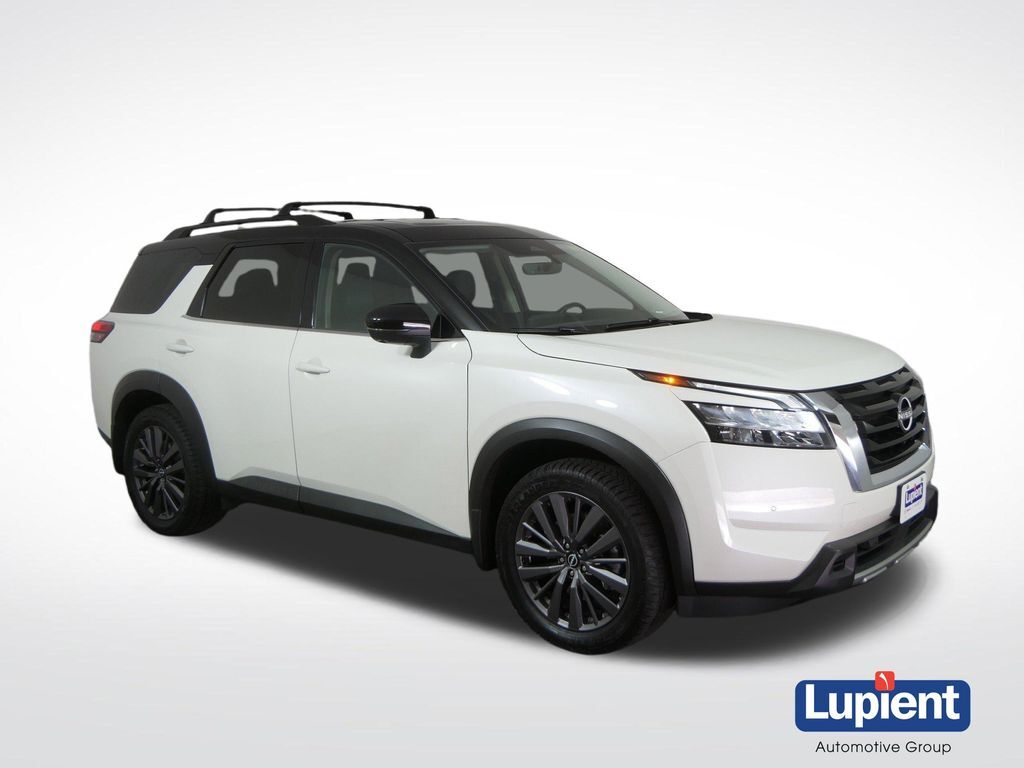 2023 NISSAN Pathfinder