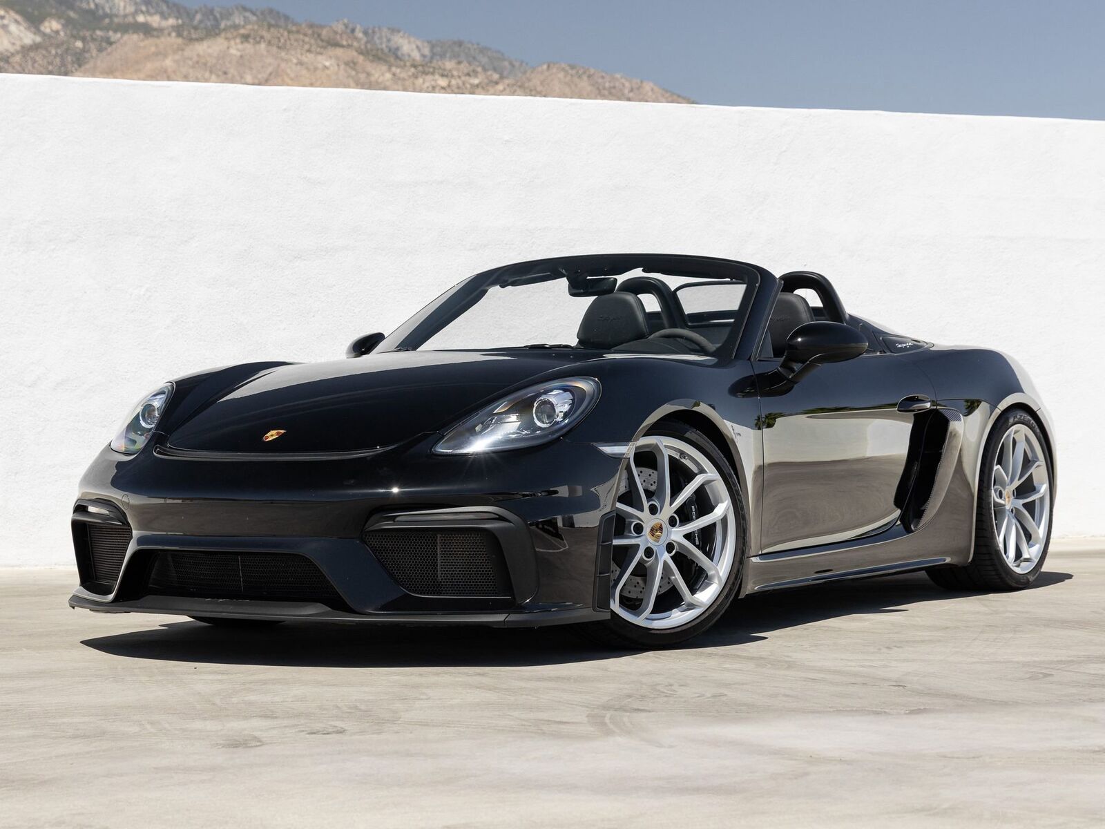 2022 PORSCHE 718