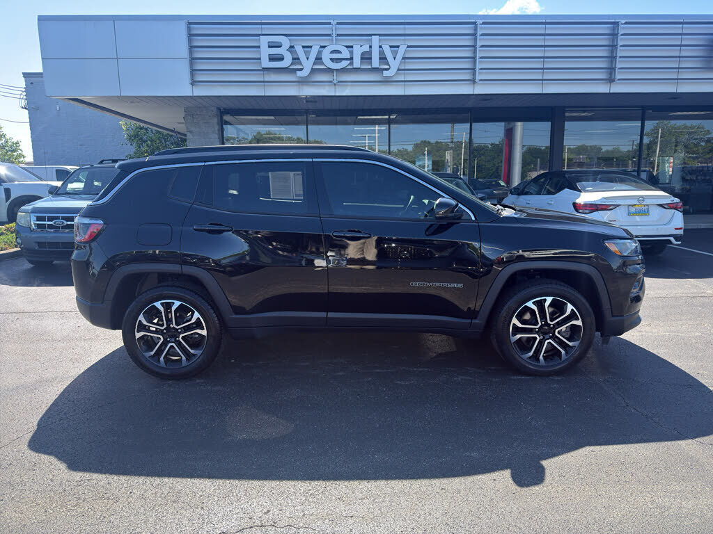 2023 JEEP Compass
