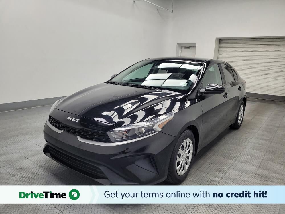 2023 KIA Forte