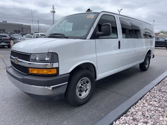 2024 CHEVROLET Express