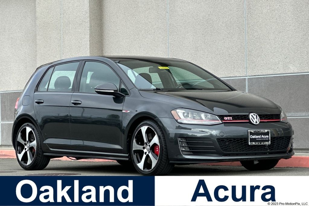 2017 VOLKSWAGEN Golf GTI