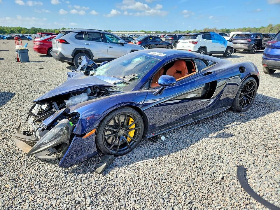McLaren 570S