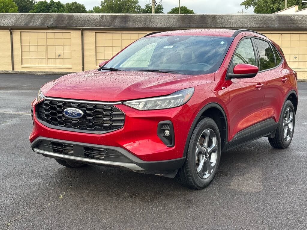 2025 FORD Escape