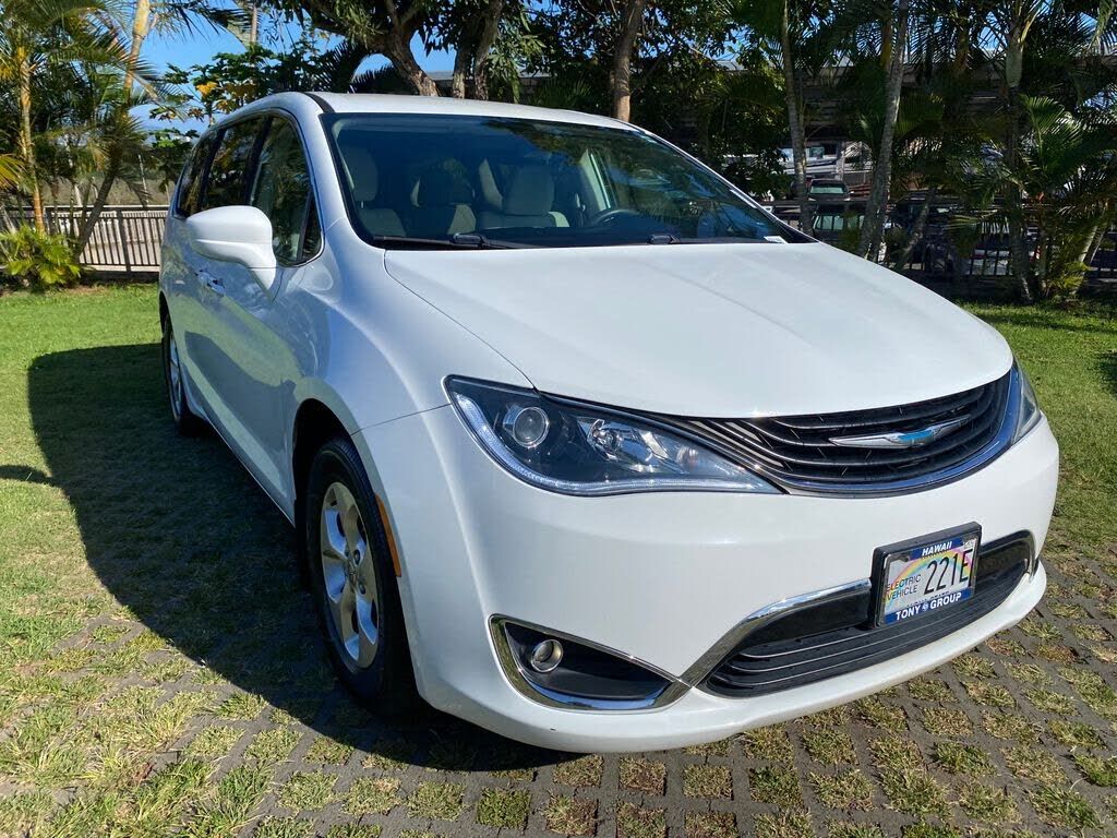 2018 CHRYSLER Pacifica