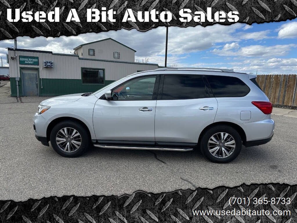 2019 NISSAN Pathfinder