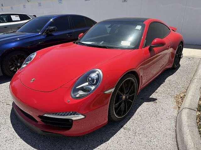 2015 PORSCHE 911