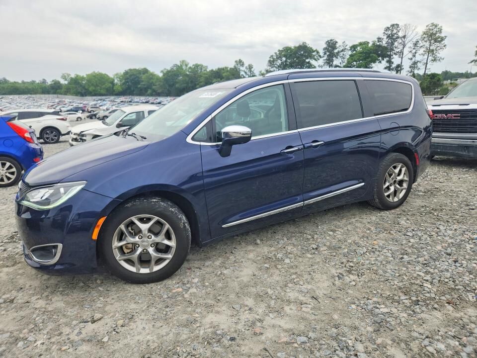 2017 CHRYSLER Pacifica