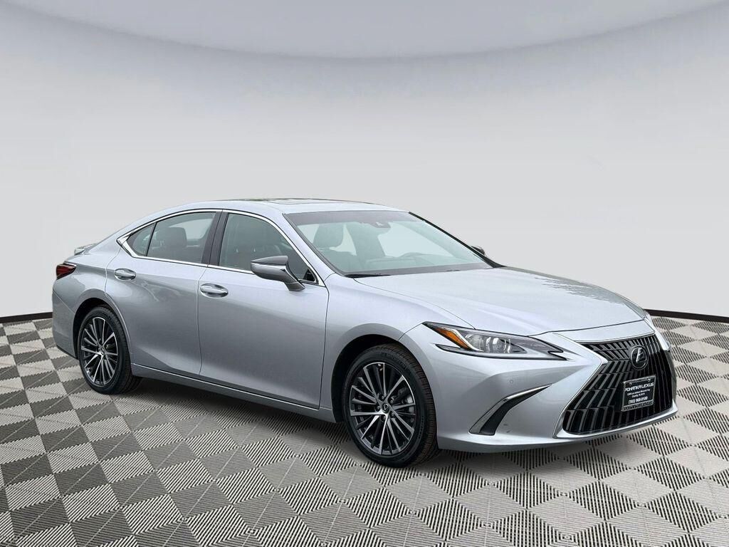 2025 LEXUS ES