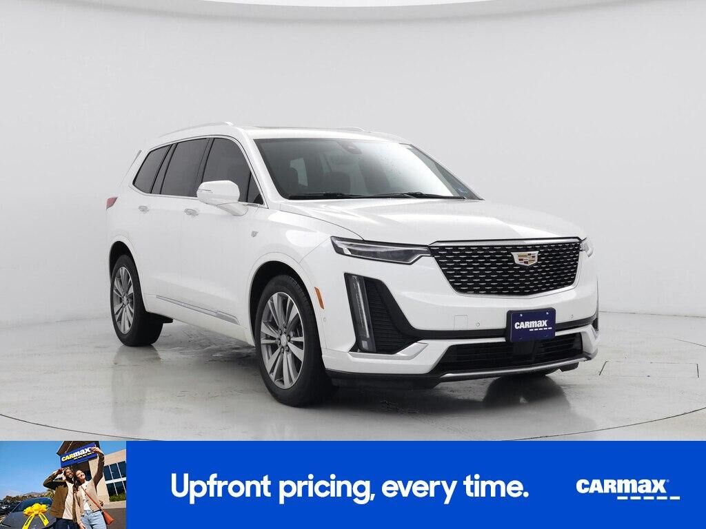 2022 CADILLAC XT6