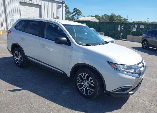 2017 MITSUBISHI Outlander