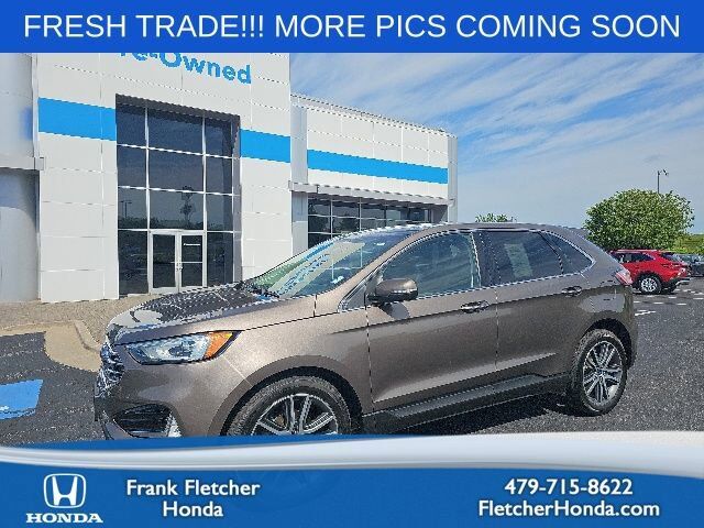 2019 FORD Edge