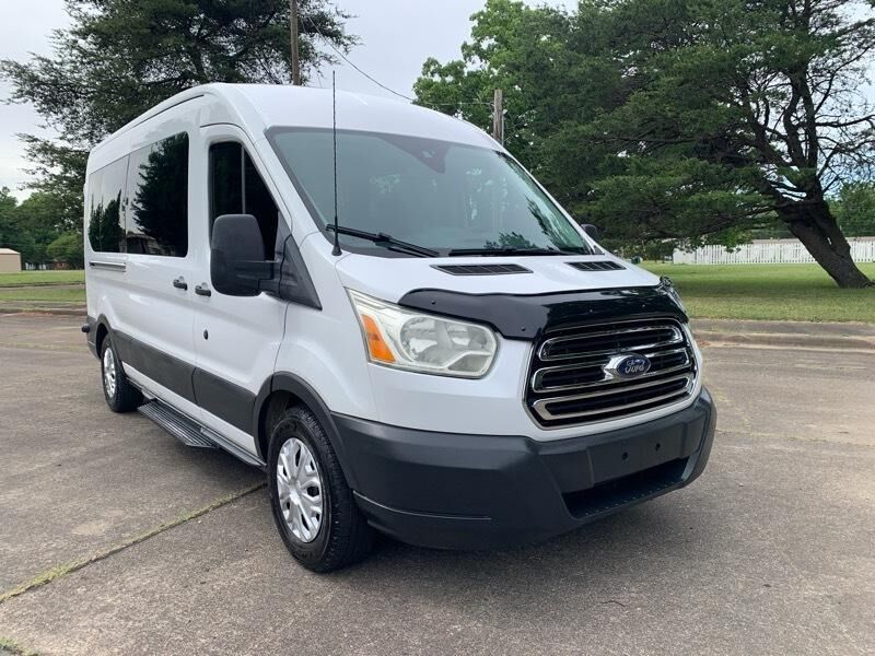 2015 FORD Transit