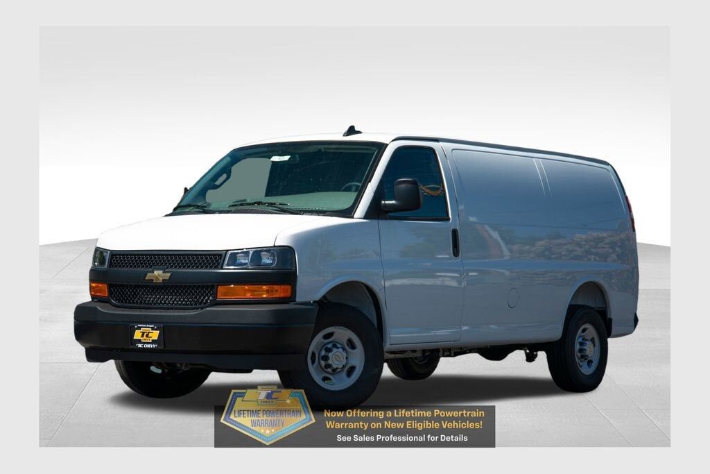 2025 CHEVROLET Express