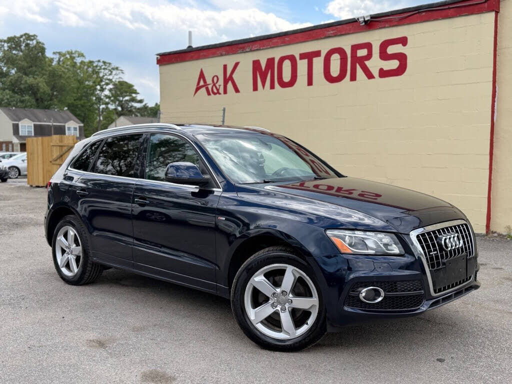 2011 AUDI Q5