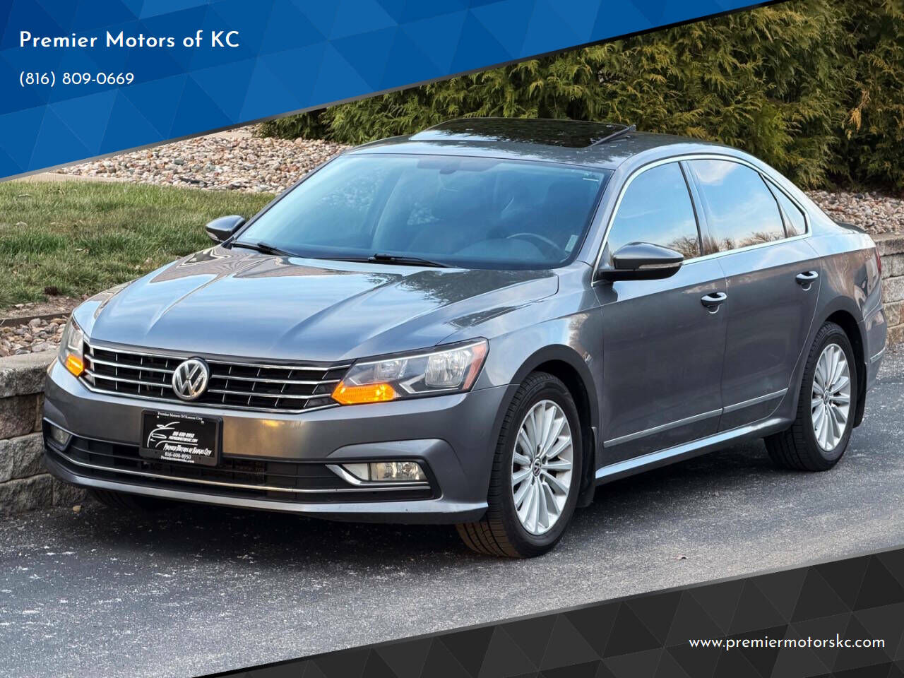 2016 VOLKSWAGEN Passat
